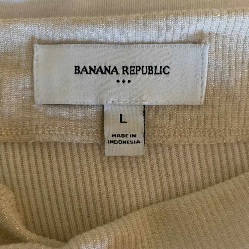 Banana Republic Shimmer Ribbed Shell -  L | Transition Cream - Picture 2 of 4